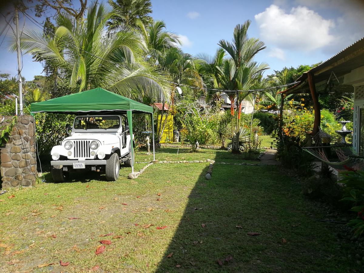 Secret Garden Hotel Cahuita Buitenkant foto